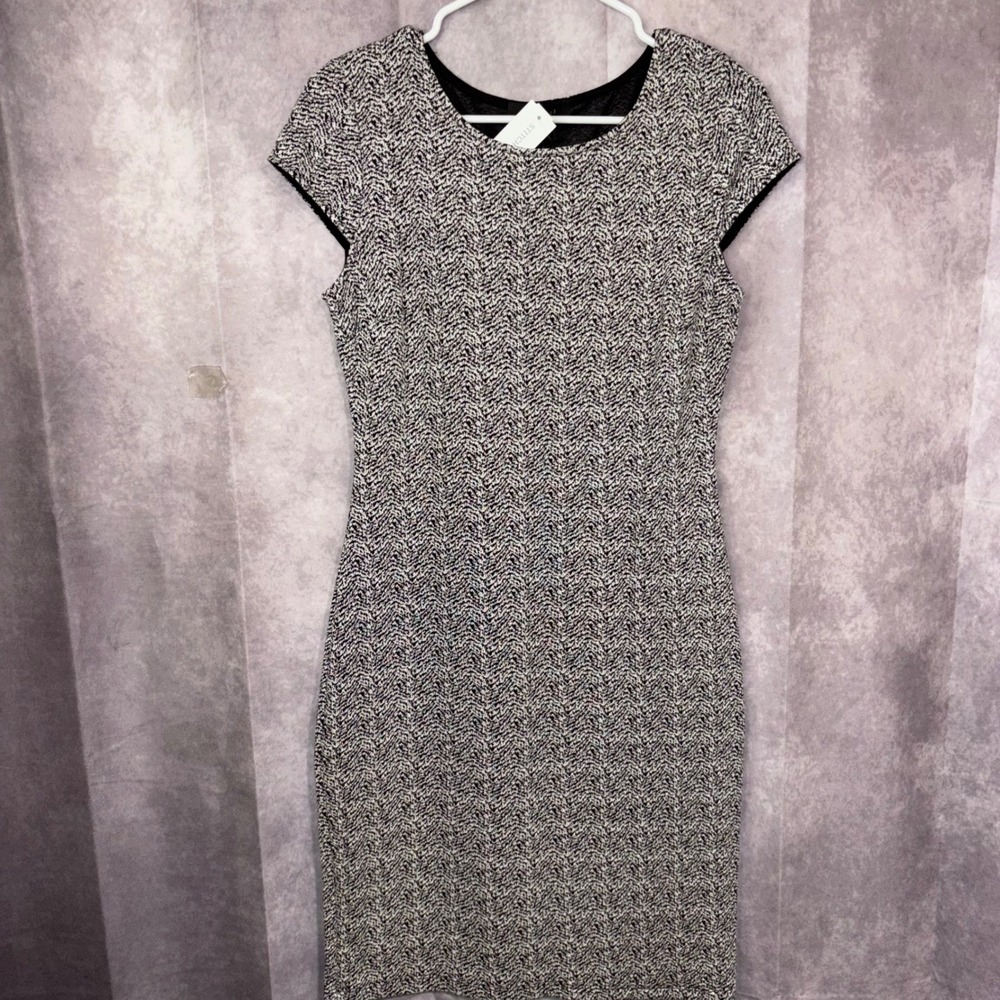 NWT Hailey 23 Women's Small Knit Dress Black‎ White Cap Sleeve Sheath Business